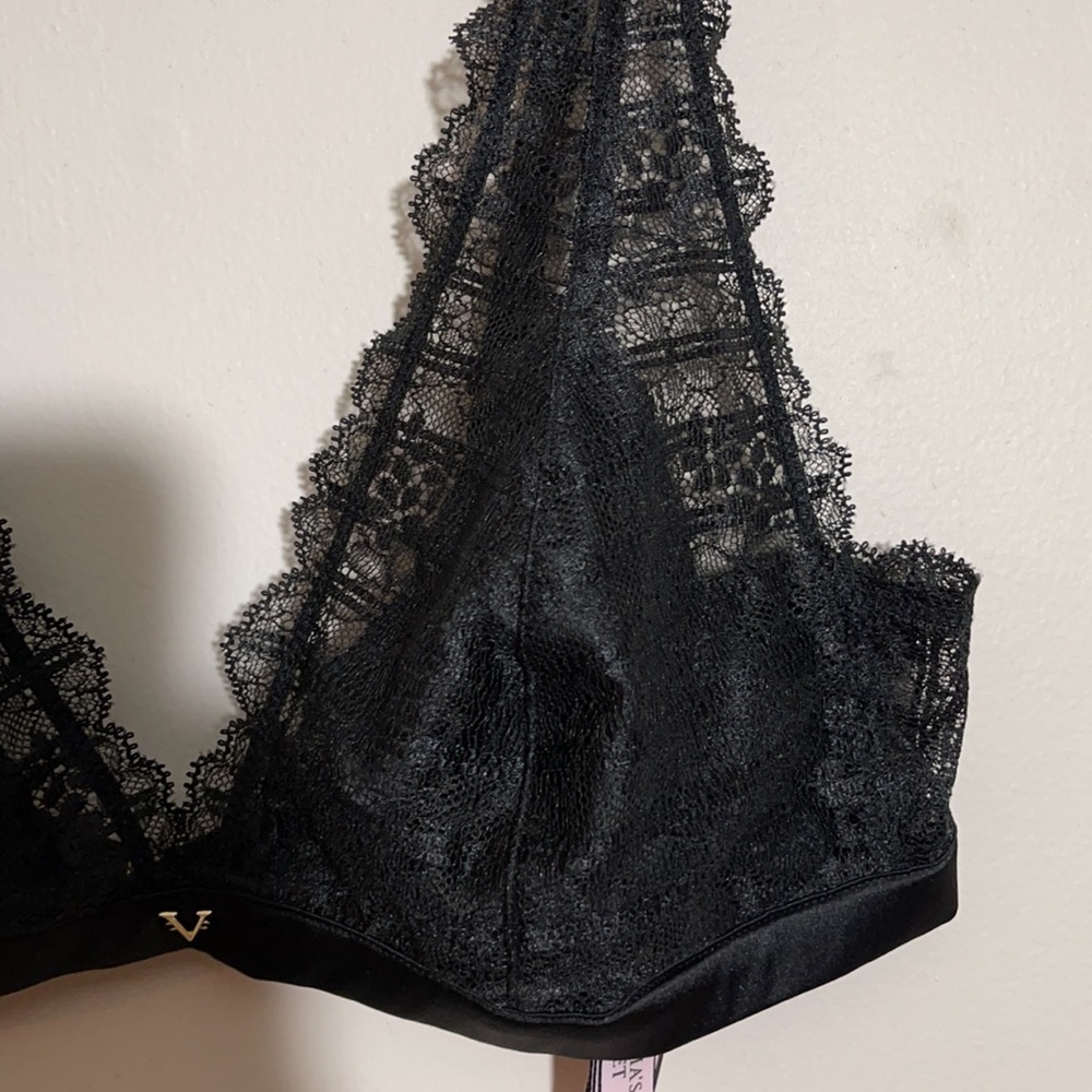 NWT Victoria’s Secret Elongated Lace Bralette - Picture 5 of 8